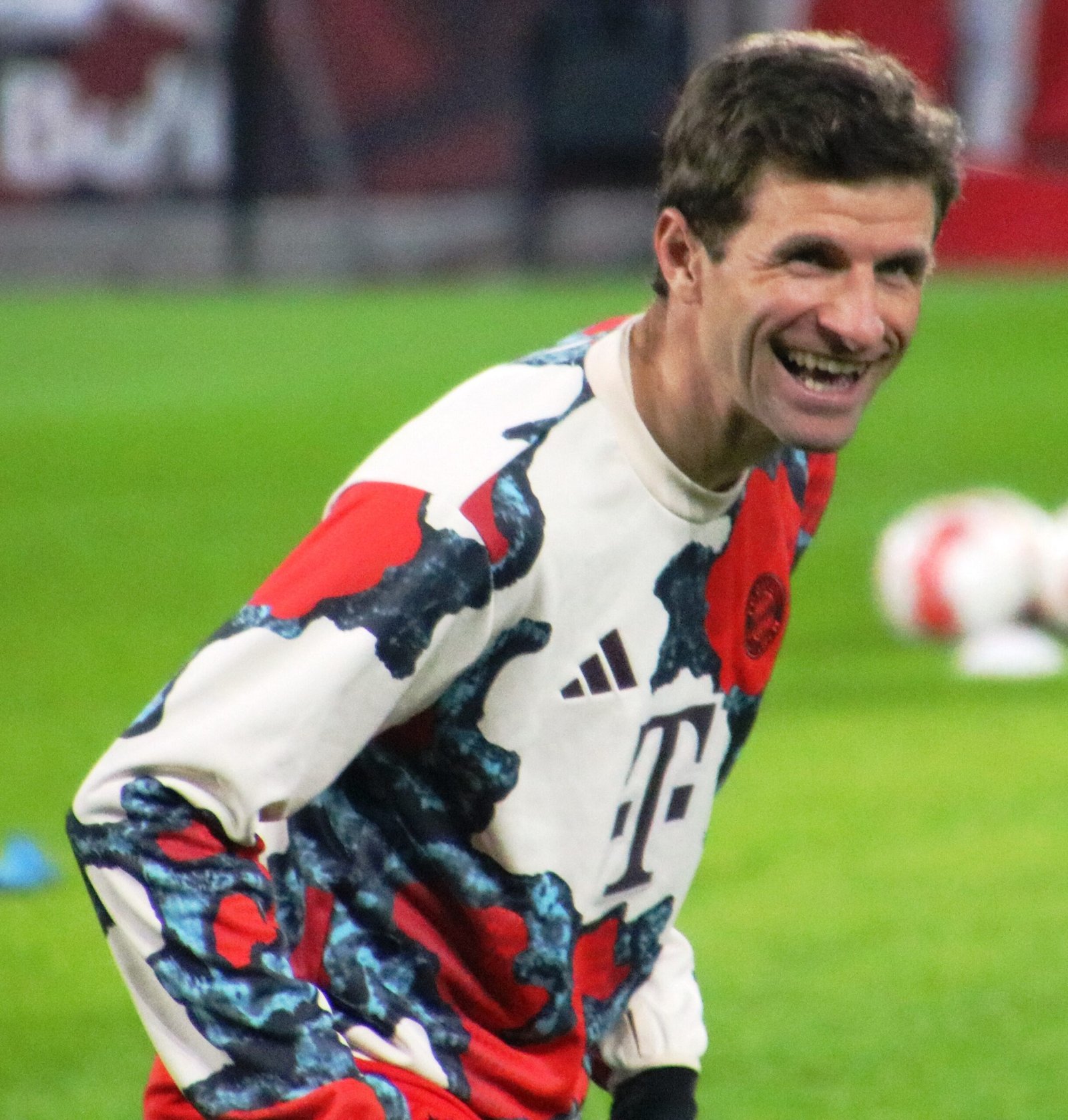 Thomas Müller, uno de los inversores del Estrela da Amadora, en un entrenamiento con el Bayern Múnich